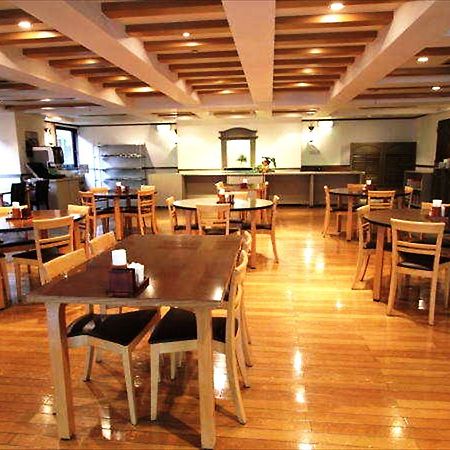 Gr Hotel Esaka Suita Luaran gambar