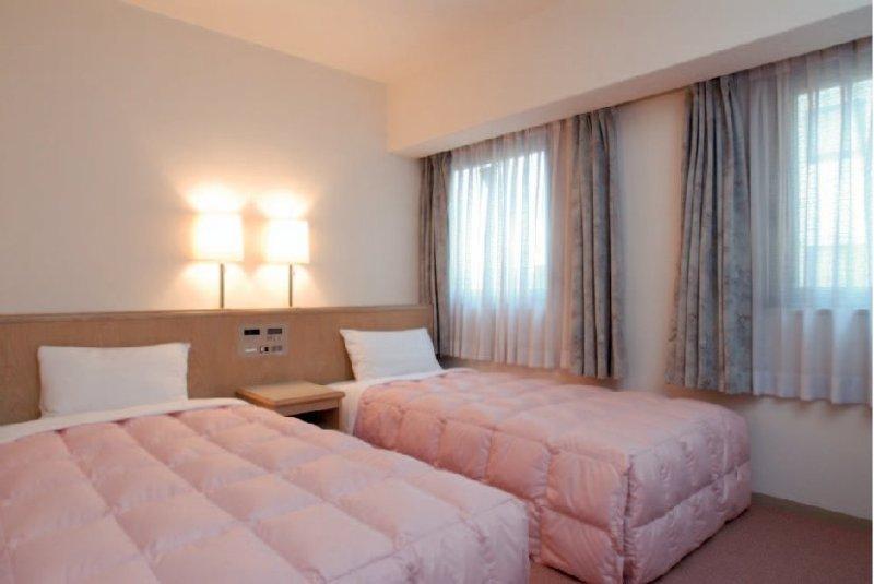 Gr Hotel Esaka Suita Bilik gambar