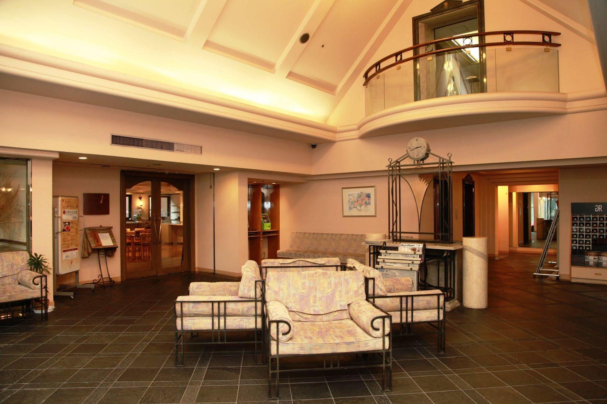 Gr Hotel Esaka Suita Luaran gambar