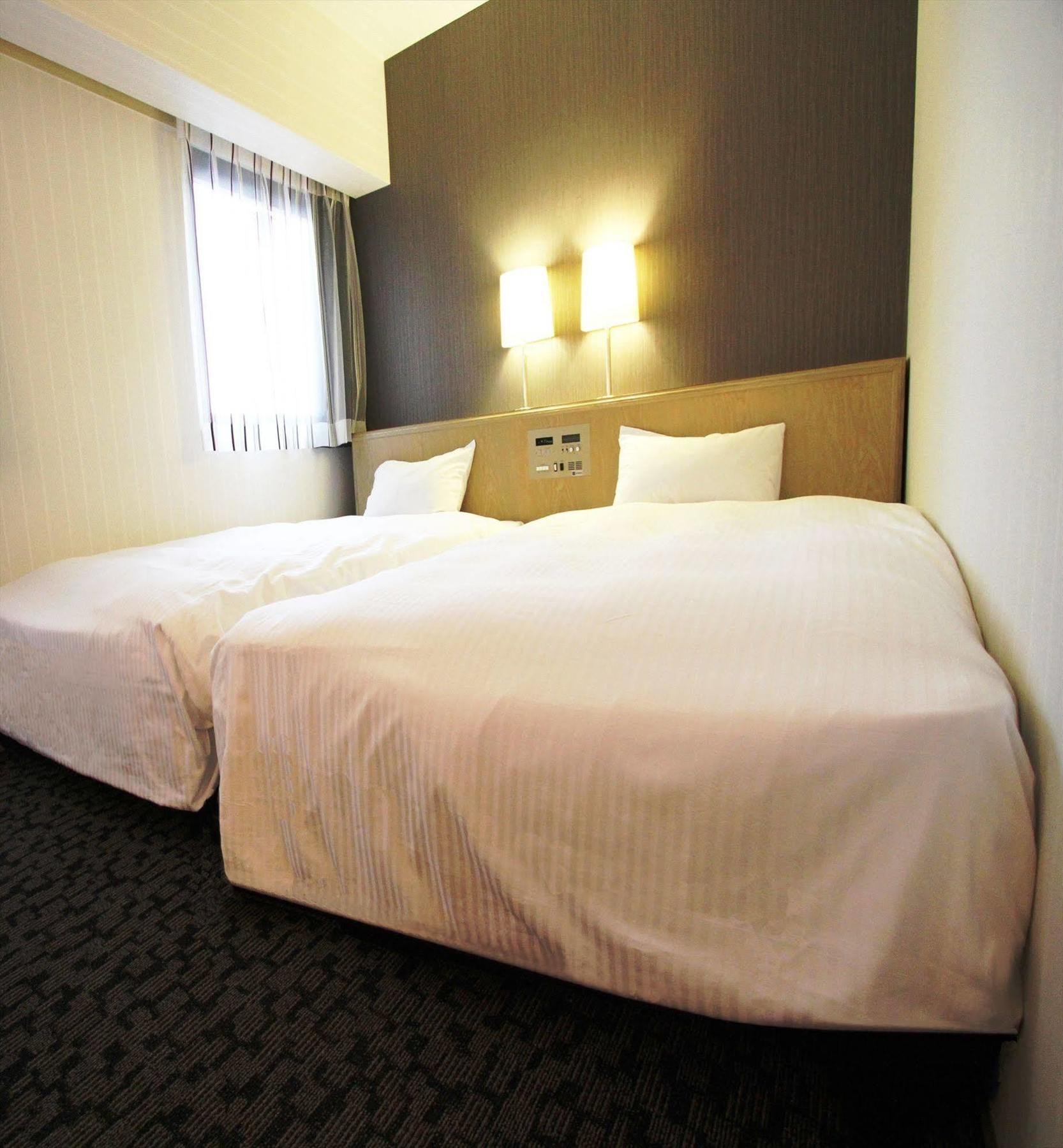 Gr Hotel Esaka Suita Luaran gambar